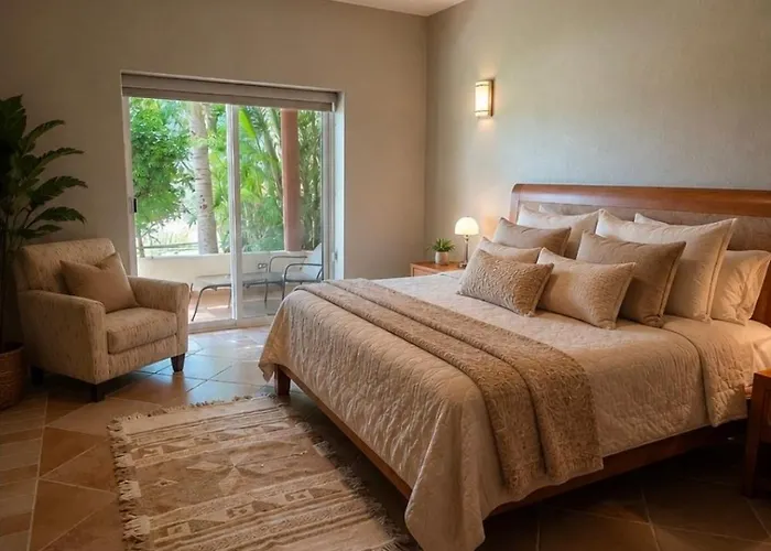 Villa Beautiful House With A Pool, Golf Course, And